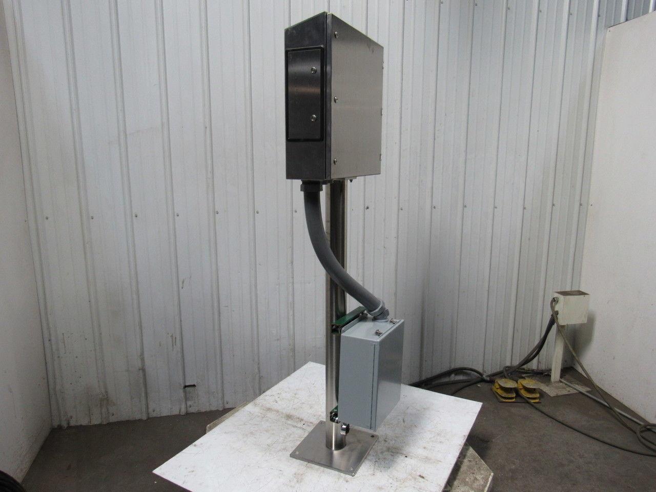 ARISTA STRONGARM ADM-1817AP Touchscreen Operator Interface & Computer Complete!