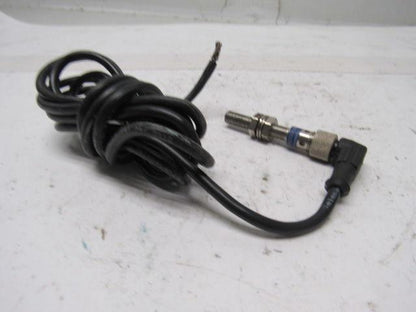 Telemecanique XS1M08PA370D Proximity Sensor 4-Pin 48V 200mA w/60" Lead