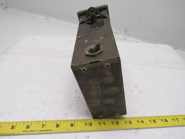 Honeywell W949A 10091 120V 50/60 Hz. Auto/Manual  Control