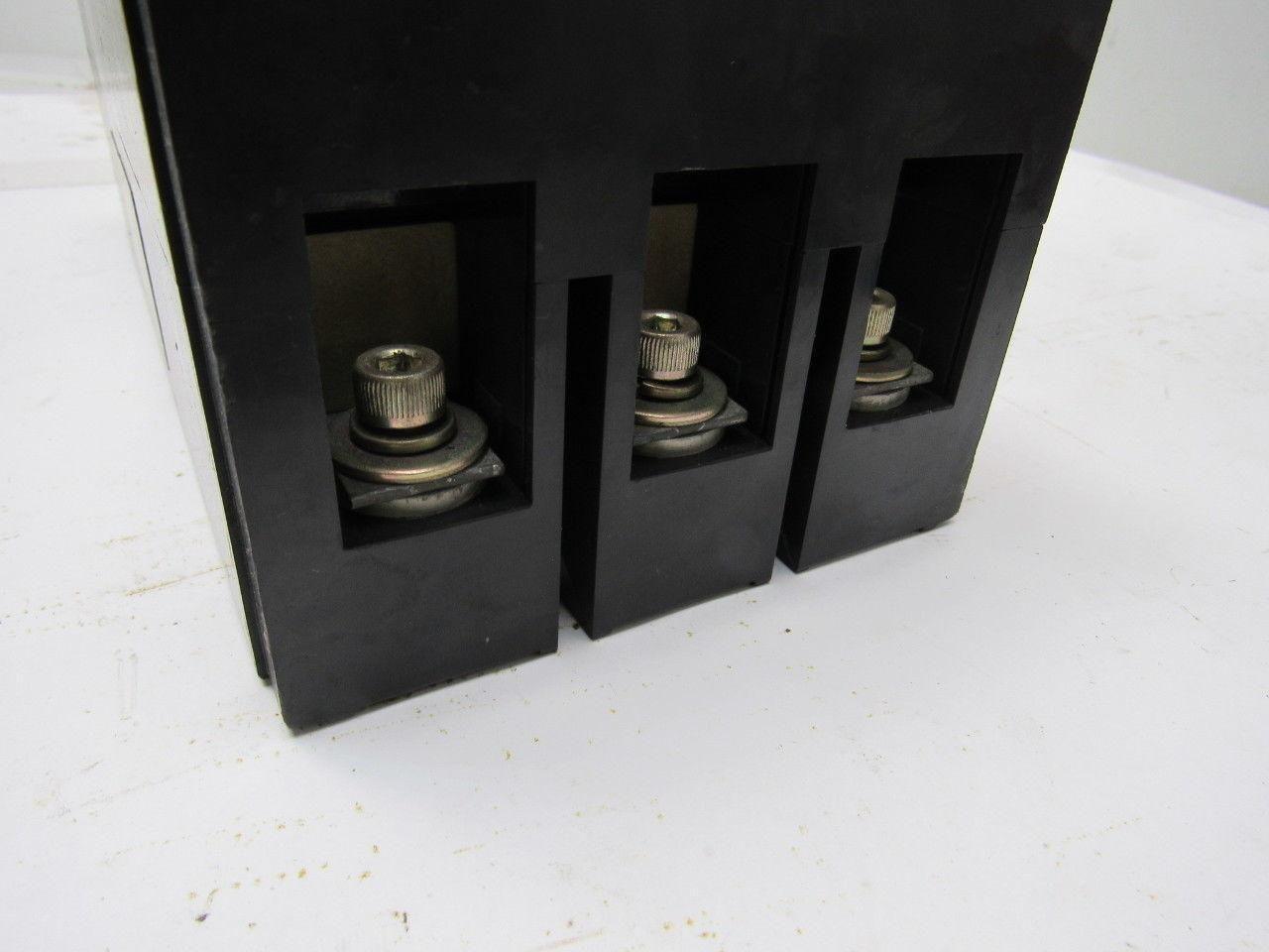 Mitsubishi Electric NF225-G 225 Amp 3 Pole Circuit Breaker W/Auxiliary Switch