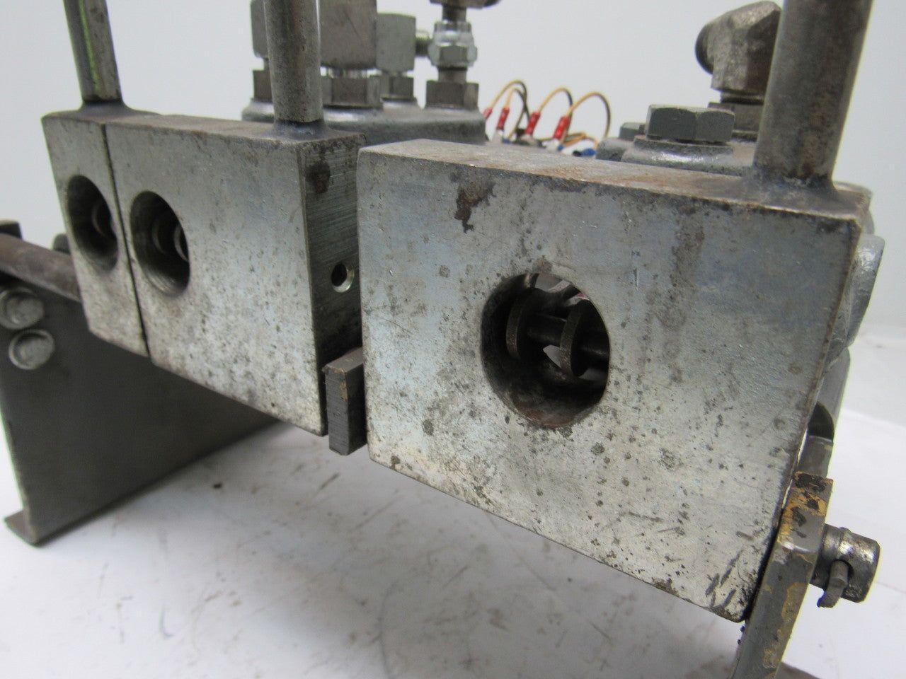 RAYMOND 3 Function Hydraulic Control Module 31-DR25TT Forklift