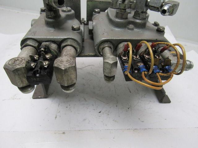 RAYMOND 3 Function Hydraulic Control Module 31-DR25TT Forklift