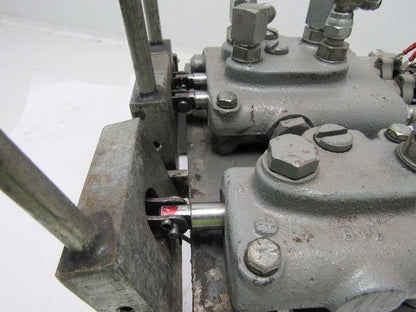 RAYMOND 3 Function Hydraulic Control Module 31-DR25TT Forklift