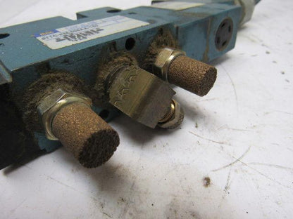 Mac 811C-PM-596AA-152 Pneumatic Solenoid Valve W/PME-596AAAA 24VDC