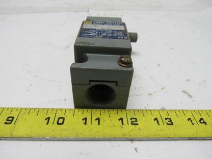 Square D C54B2 Turret Head Side Rotary Limit Switch Ser A