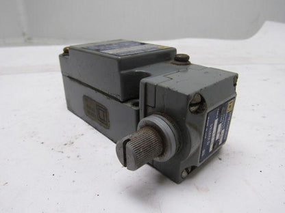 Square D C54B2 Turret Head Side Rotary Limit Switch Ser A