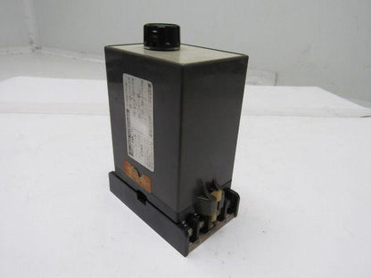 Fuji Electric F49 M ATC2P Thyristimer w/Base Recept Base 0.3-3 Seconds