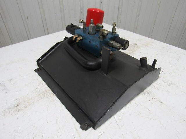 Raymond Dockstocker DSR300 Electric Walk Behind Stacker Hydraulic Tank Reservoir