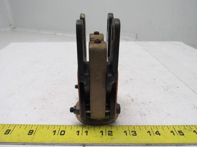 Brass Pick & Place Robotic Gripper 4-13/16" OAL 5/8" T-Slot