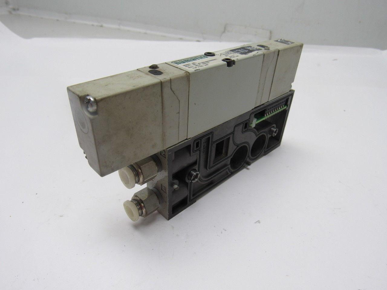 Numatics 051BB400M000061 Pneumatic Air Solenoid Valve 24 VDC W/Manifold Base