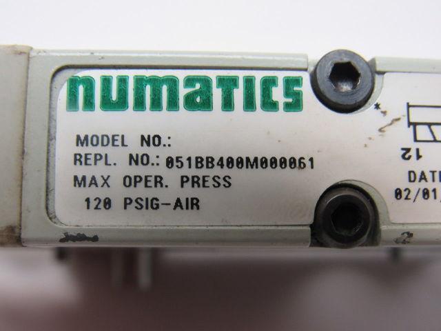 Numatics 051BB400M000061 Pneumatic Air Solenoid Valve 24 VDC W/Manifold Base