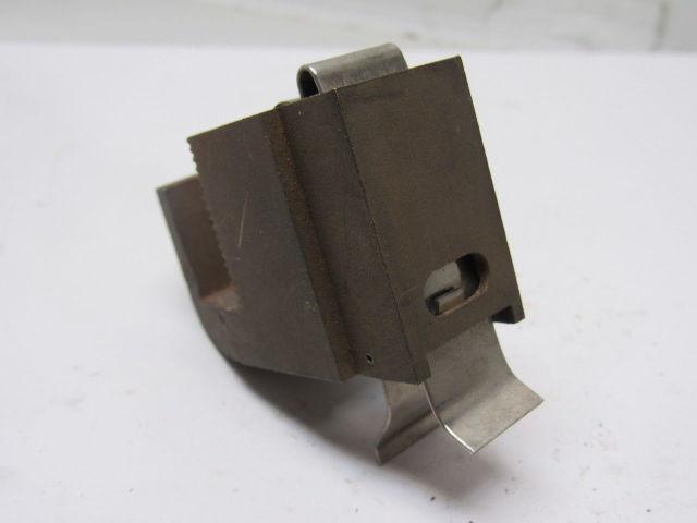 W175UF Brush Holder Lot/1