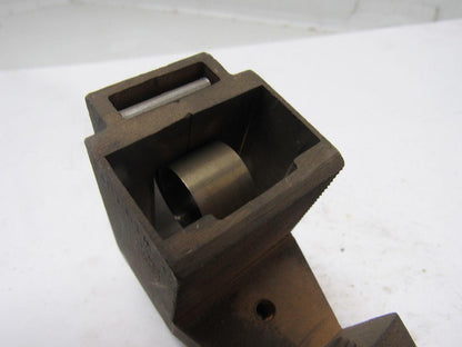 W197UF Brush Holder Lot/1