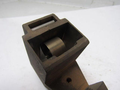 W197UF Brush Holder Lot/1