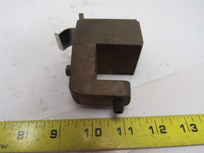 W197UF Brush Holder Lot/1