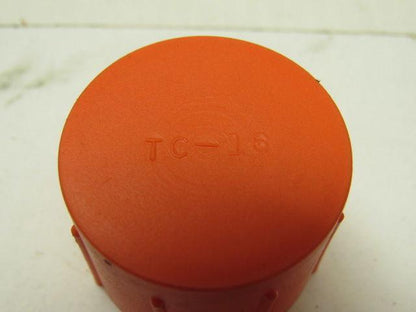 Niagara Plastics TC-16 Threaded Plastic Caps 1-5/16-12 Lot of 693