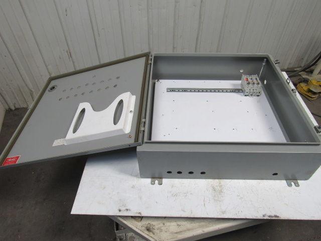 Sarkh SEC-303008LP 30"x30"x8" Electrical Enclosure W/30A Disconnect Wall Mount