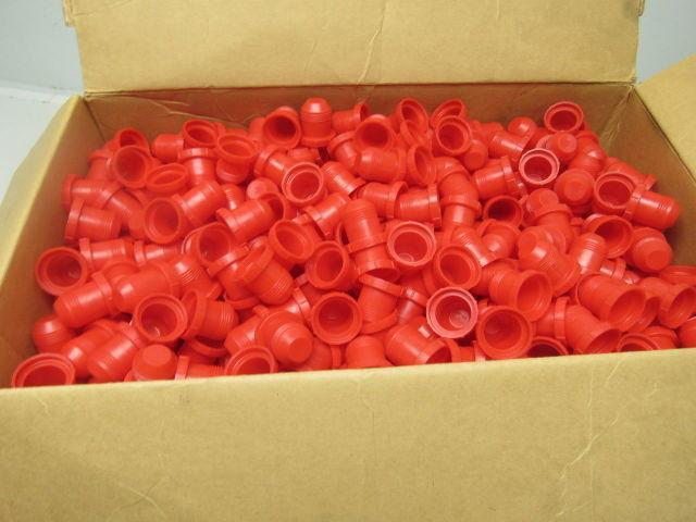 Niagara Plastics PD-121 Threaded Plastic Plugs 1-1/16-14 Lot of 1303