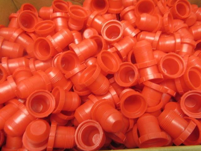 Niagara Plastics PD-121 Threaded Plastic Plugs 1-1/16-14 Lot of 1303