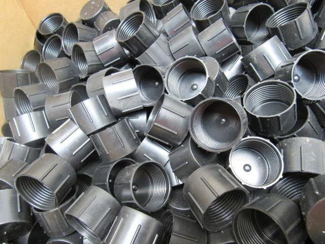 Niagara Plastics TC-14 Threaded Plastic Caps 1-1/16-14 Lot of 1438