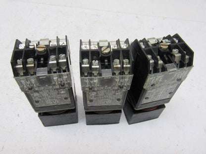 ALLEN BRADLEY 800MB CA1,CA6,CA9 Lighted 800m-XAS 1 Each Red Green & Yellow