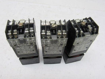 ALLEN BRADLEY 800MB CA1,CA6,CA9 Lighted 800m-XAS 1 Each Red Green & Yellow