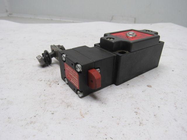 EUCHNER NZ1VZ-538EL110 Safety Switch W/ Key Lot/5 Limit Switch