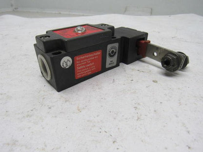 EUCHNER NZ1VZ-538EL110 Safety Switch W/ Key Lot/5 Limit Switch