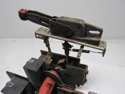 Square D CLass 9422 Type TF-2 125A Disconnect Switch Flange Mount & Handle