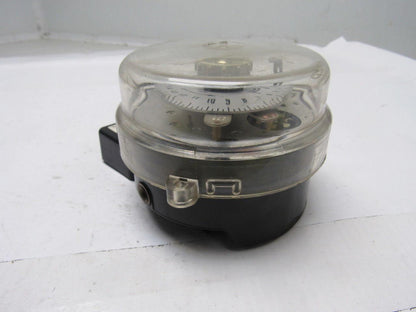Sangamo S254 2 171E 3 Pin 24 hour Time Switch Analog /Mechanical 200/250V 50Hz