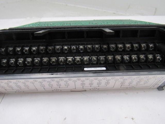 GE Fanuc IC697MDL340H Series 90-70 Output Module Slot Rack Card