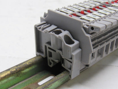 Entretec M4/8S Terminal Fuse Block W/ Blown Fuse Indicator  Lot of 48