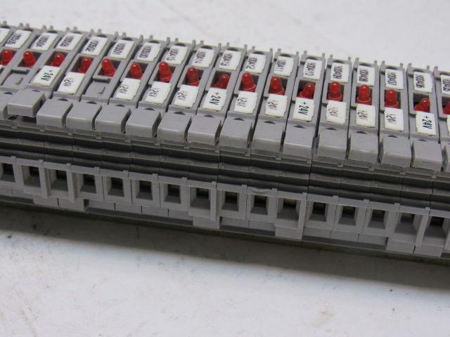 Entretec M4/8S Terminal Fuse Block W/ Blown Fuse Indicator  Lot of 48