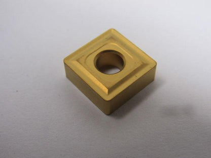 SNMG432 Tin Coated Carbide insert Grade 5 Lot of 13