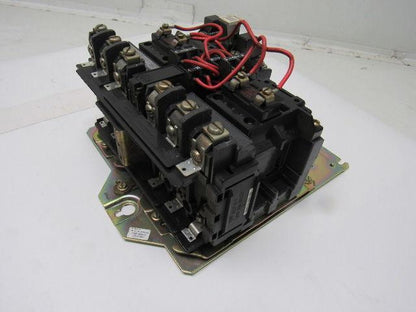 A-B Allen Bradley 505-AOD Series C Reversing Motor Starter W/Overload Size 0