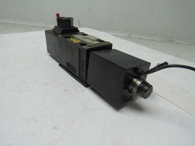 Parker D1VW4CNJSF 72 Hydraulic Directional Control Solenoid Valve  24V 5000PSI