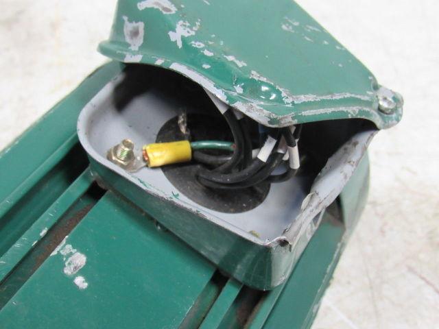 Sumitomo SM-Cyclo CNFM084105YB43 3/4HP Gear Motor 43:1 Ratio 208-230/460V 3Ph