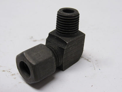 Metric & M.C. Corp 2353 90° Steel Hydraulic Fitting Size 10CMT Lot of 16