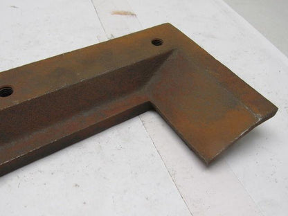 S6002 P1 580 Shot Blaster Machine Wheel Opening Wear Plate Repair Part