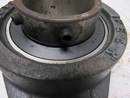 Peer UCFT212 -39 Two Bolt Flange Mount Ball Bearing 1-7/16" Bore