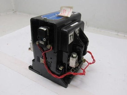 JOSLYN CLARK 7403-3050-22 SIZE 3 250VDC Definite Purpose Contactor 100A Open New