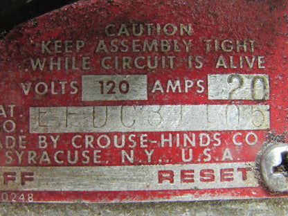 CROUSE HINDS EFDC 31105 120/240 VAC Explosionproof Circuit Breaker 20A  1" Hubs