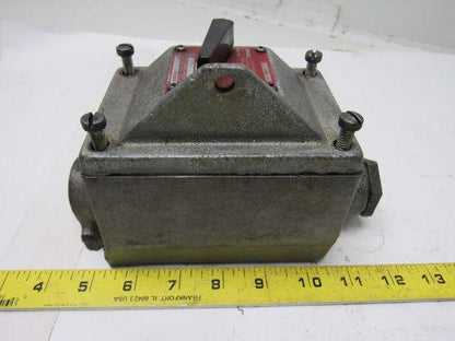 CROUSE HINDS EFDC 31105 120/240 VAC Explosionproof Circuit Breaker 20A  1" Hubs