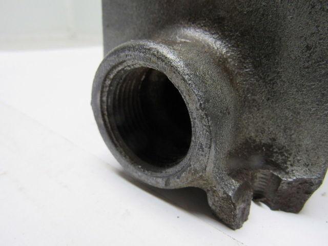 CROUSE HINDS EFDC 31105 120/240 VAC Explosionproof Circuit Breaker 20A  1" Hubs