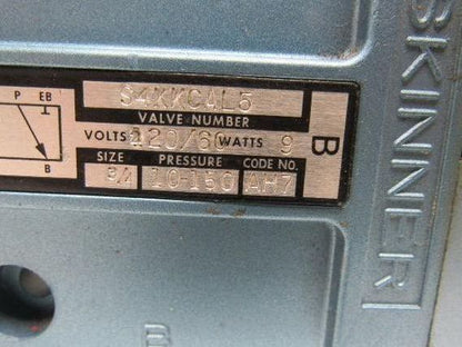 Skinner S4KKCAL5 Pneumatic 120V Directional Control Valve 3/4"