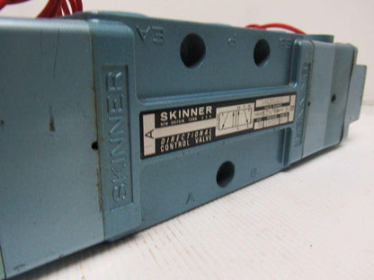 Skinner S4KKCAL5 Pneumatic 120V Directional Control Valve 3/4"