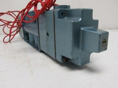 Skinner S4KKCAL5 Pneumatic 120V Directional Control Valve 3/4"