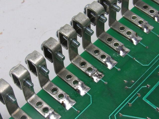 Fenner 12M03-113-02 8100-0562 Rev A Bi-Directional Output Circuit Board Card