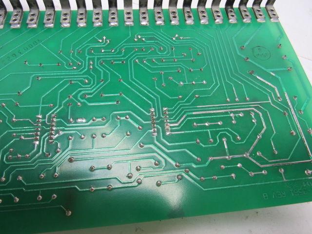 Fenner 12M03-113 8100-0561 Rev B Bi-Directional Output Circuit Board Card