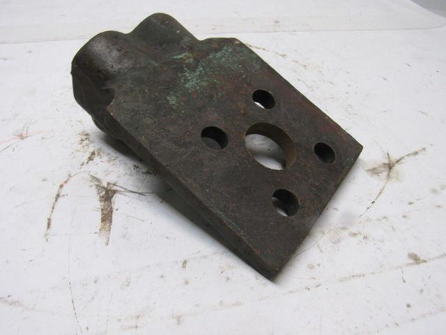 T&B Thomas & Betts Double Barrel Lug Connector For Conductor 500-750